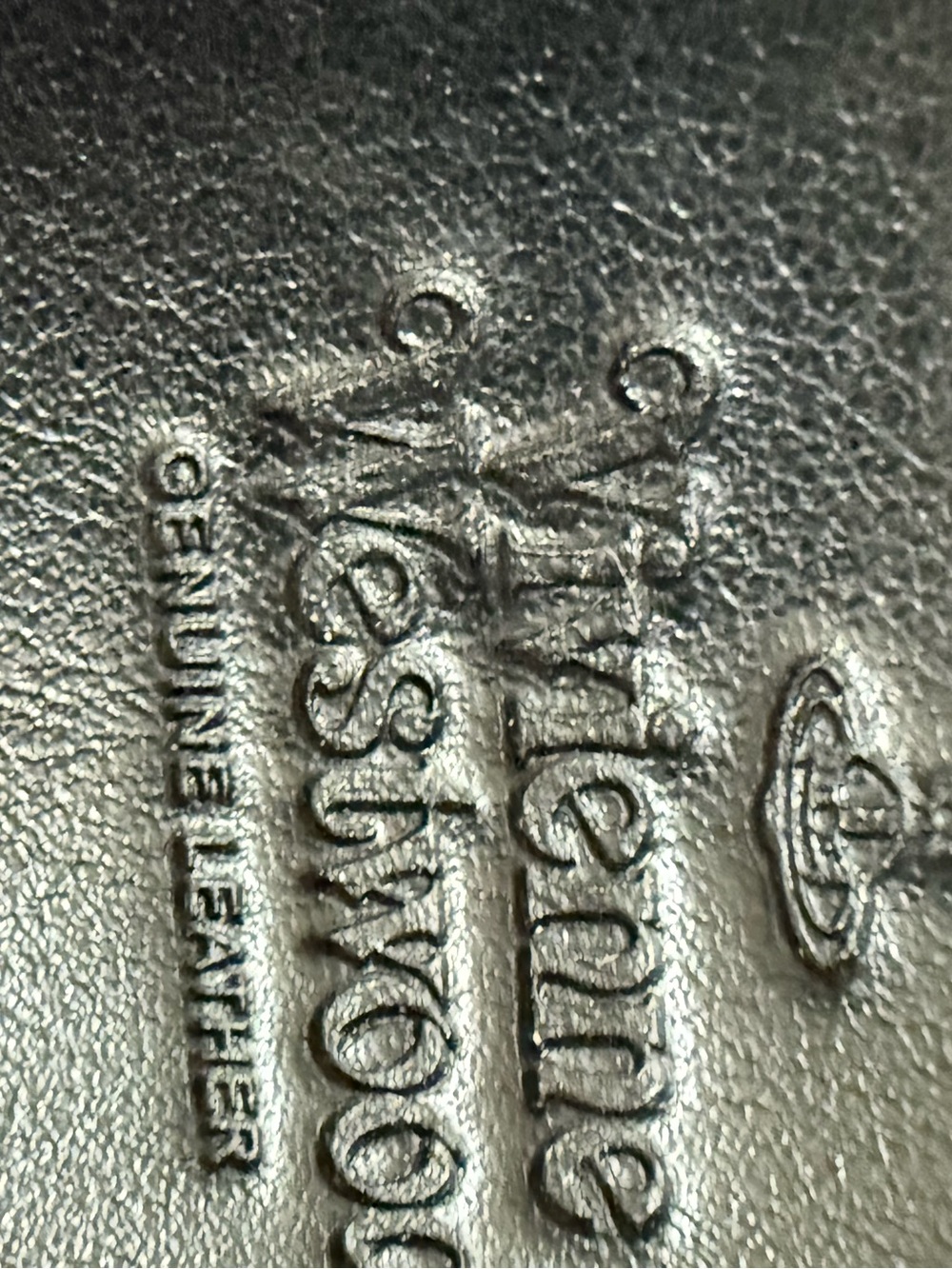 Vivienne Westwood Orb long leather wallet EUC Saffiano leather - Picture 12 of 16